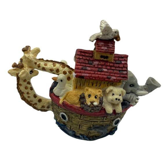 Noahs Ark Tiny Ceramic Tea Set With Animal Cups Creamer Sugar Scene Plate - Picture 5 of 16